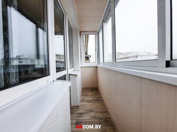 Отделка балкона пластиком в Минске - Панели ПВХ