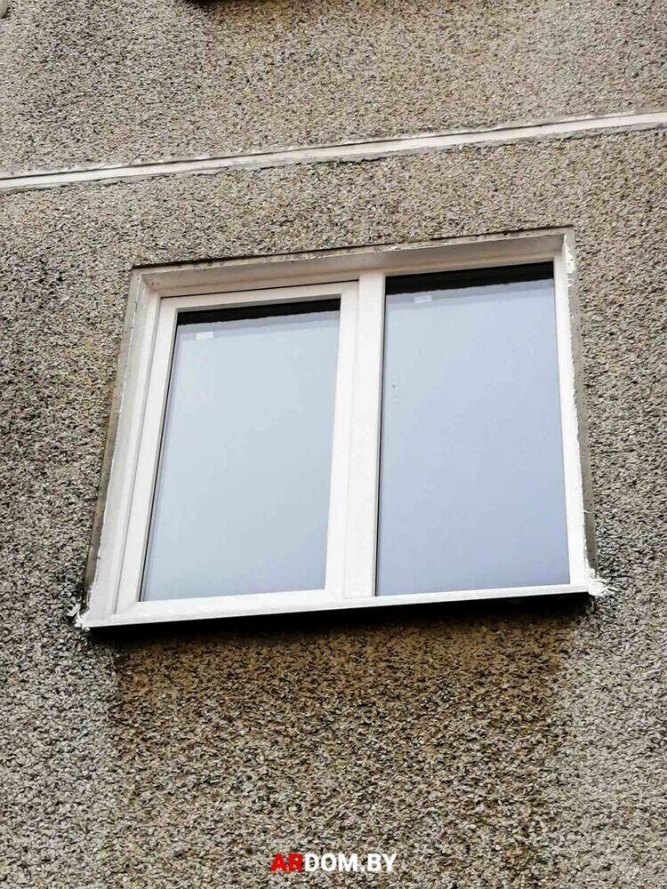 95-process-ustanovki-plastikovyh-okon-1