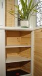 Раздвижной шкаф на балконе и отделка деревянным штилем