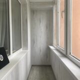 Ремонт балконов в Минске - под ключ - панели ПВХ дуб и линолеум